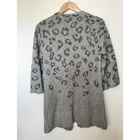 Cupcakes and Cashmere Animal Print Cardigan Size XS Gray NWT Anthropologie - Picture 6 of 9